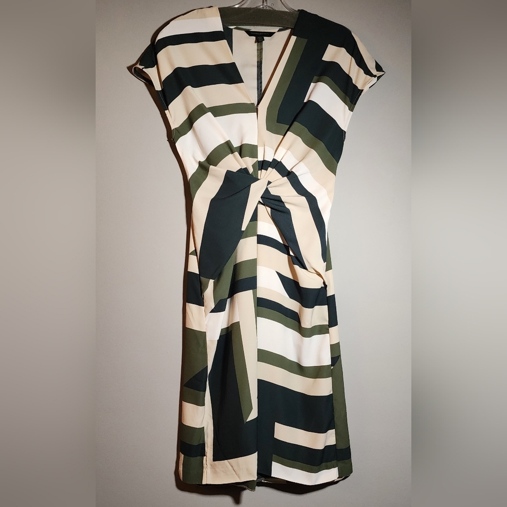 Banana Republic Petite 00 Geometric Twist-Front Dress